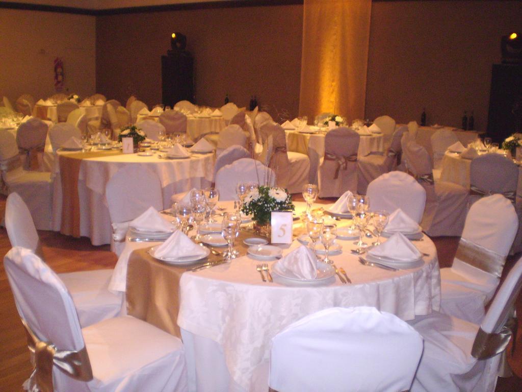 Amerian Hotel Casino Gala Resistencia Bagian luar foto